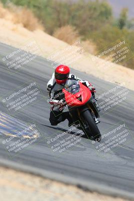 media/Apr-10-2022-SoCal Trackdays (Sun) [[f104b12566]]/Turn 10 (1pm)/